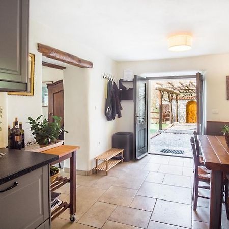 Kuninez, Holiday Home With Summer Kitchen Most Na Soci Ngoại thất bức ảnh